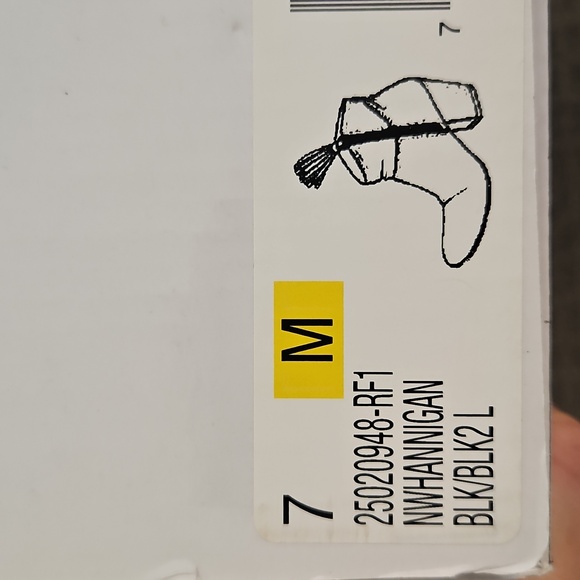 NINE WEST Black Leather Booties Size 7 - Picture 10 of 12